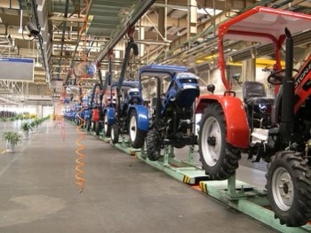 Factory of Agriculture tractors 